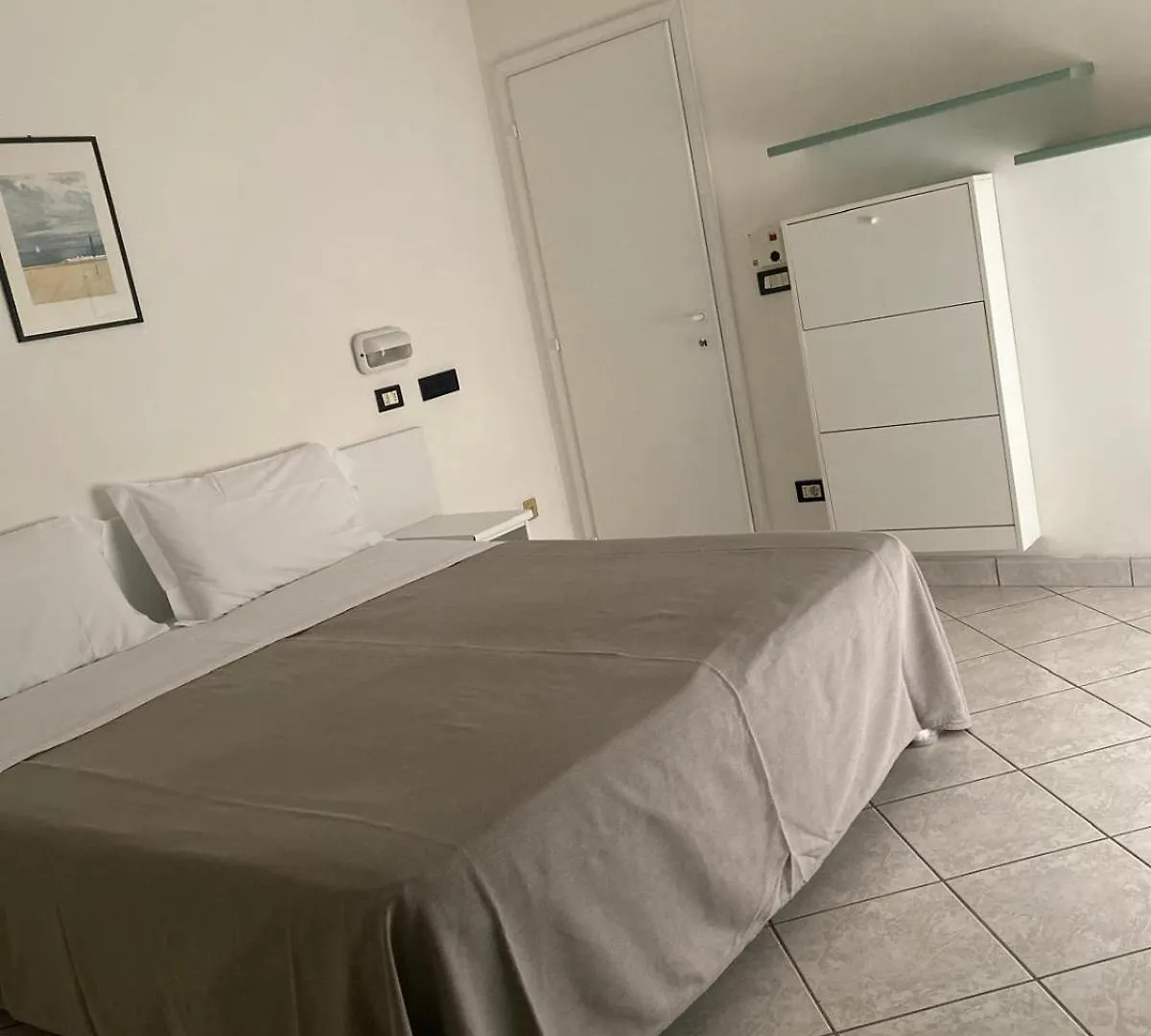 Hotel Ambassador Room Only Cattolica 3*,  Italia