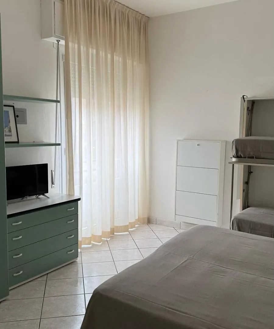 Hotel Ambassador Room Only Cattolica Affittacamere
